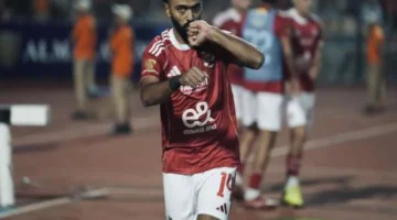 عرض مغربي يضع مستقبل حسين الشحات مع الأهلي على المحك